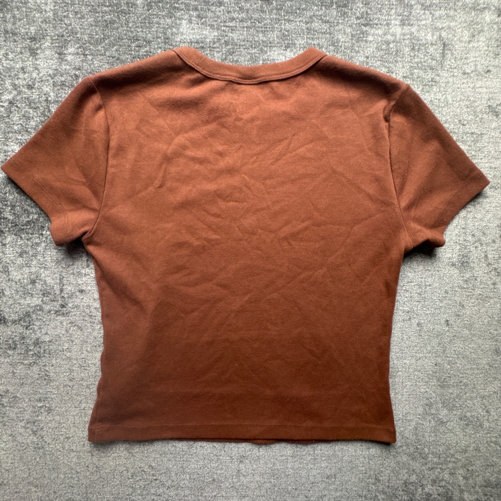 Sunday Best Aritzia Cropped Tee Shirt Womens Medium Brown Short Sleeve Crew Neck - Picture 2 of 16